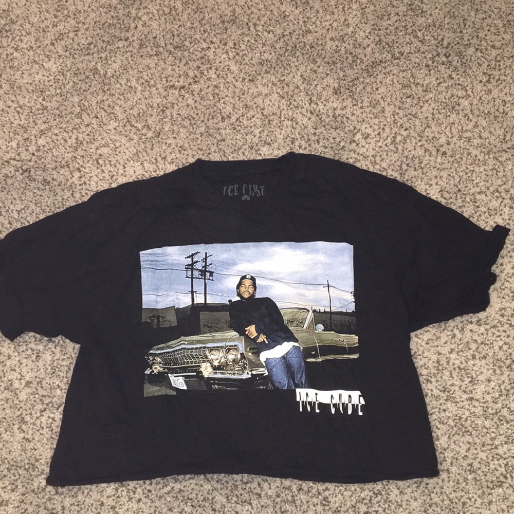 Ice cube crop tee